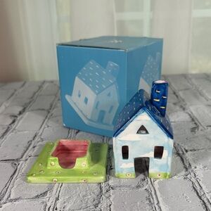 Empress Arts Vintage Ceramic House Tealight Candle Holder
